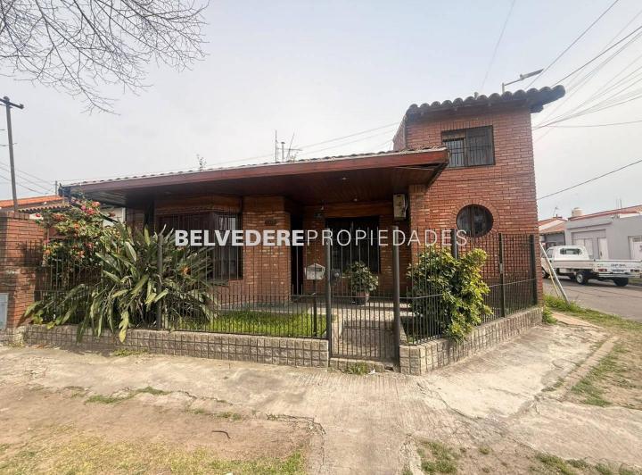 Casa · 102m² · 3 Ambientes · 2 Cocheras