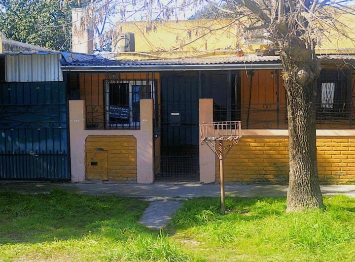 Casa · 103m² · 3 Ambientes · 1 Cochera