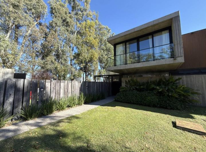 Casa · 165m² · 3 Dormitorios