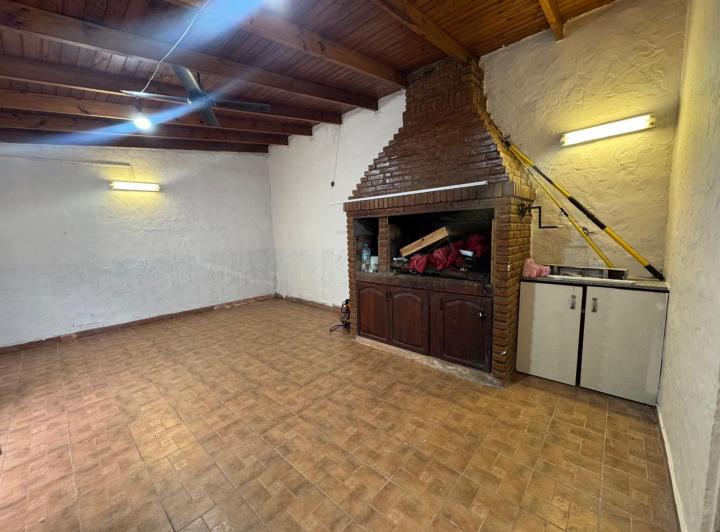 Casa · 136m² · 4 Ambientes · 2 Cocheras