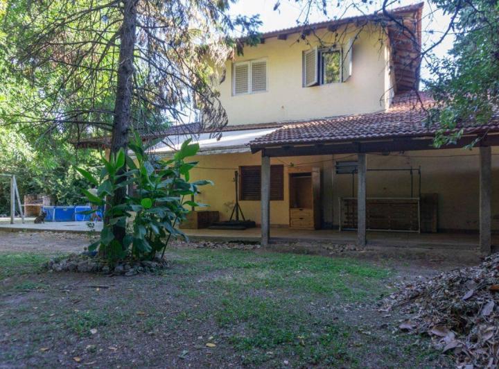 Casa · 130m² · 5 Ambientes
