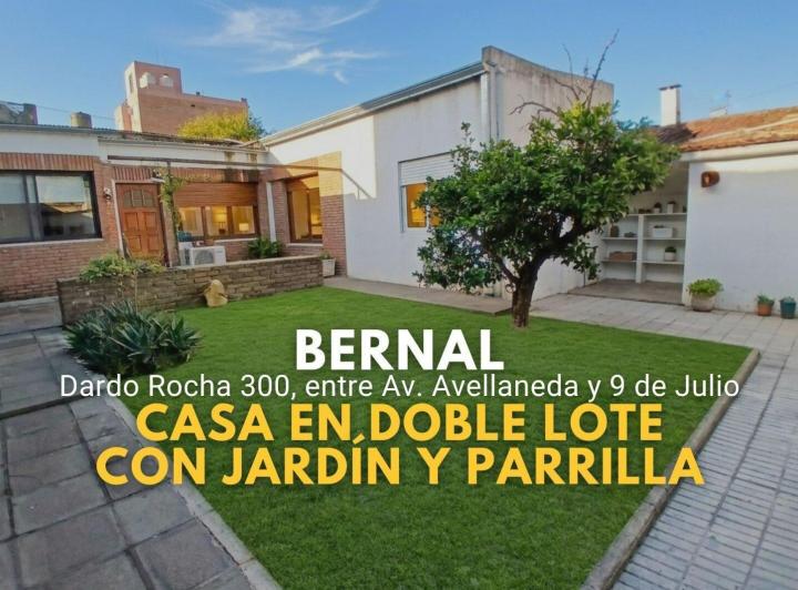 Casa · 217m² · 7 Ambientes · 1 Cochera