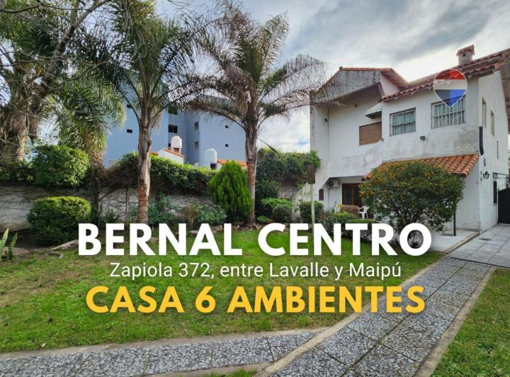 Casa · 305m² · 6 Ambientes · 2 Cocheras