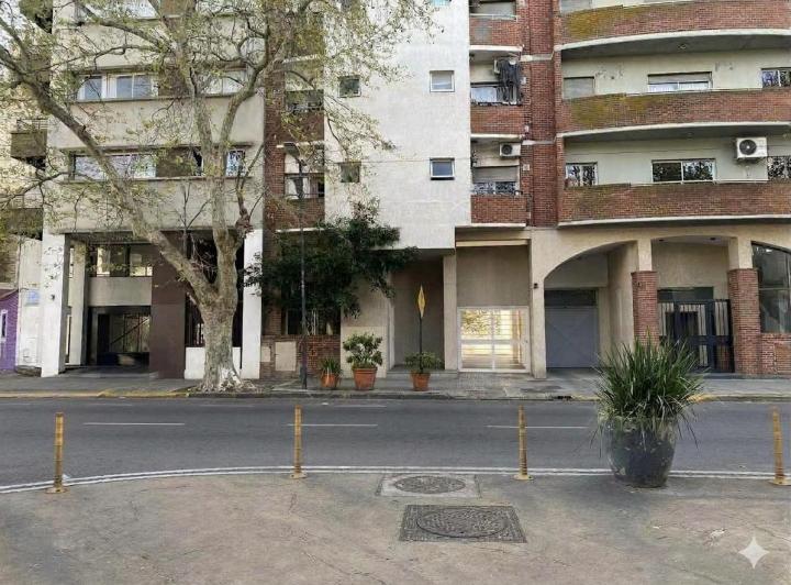 Departamento · 42m² · 3 Ambientes · 1 Cochera