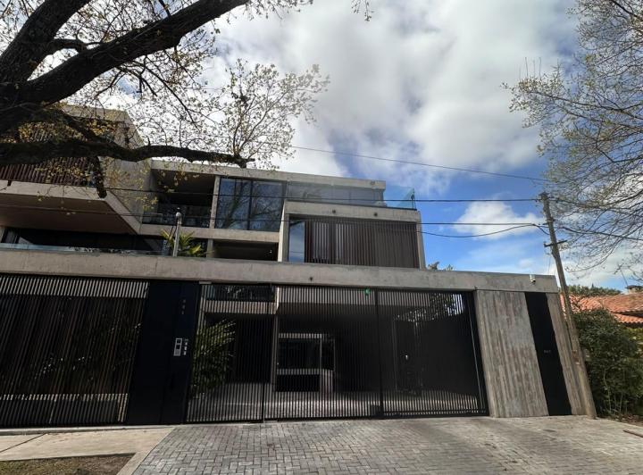 Departamento · 80m² · 2 Ambientes · 1 Cochera