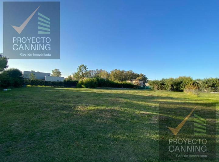 Terreno · 1396m²