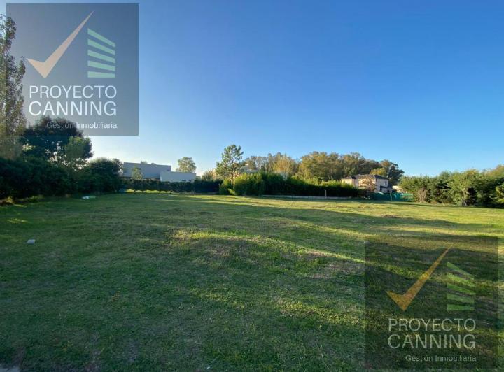 Terreno · 1396m²