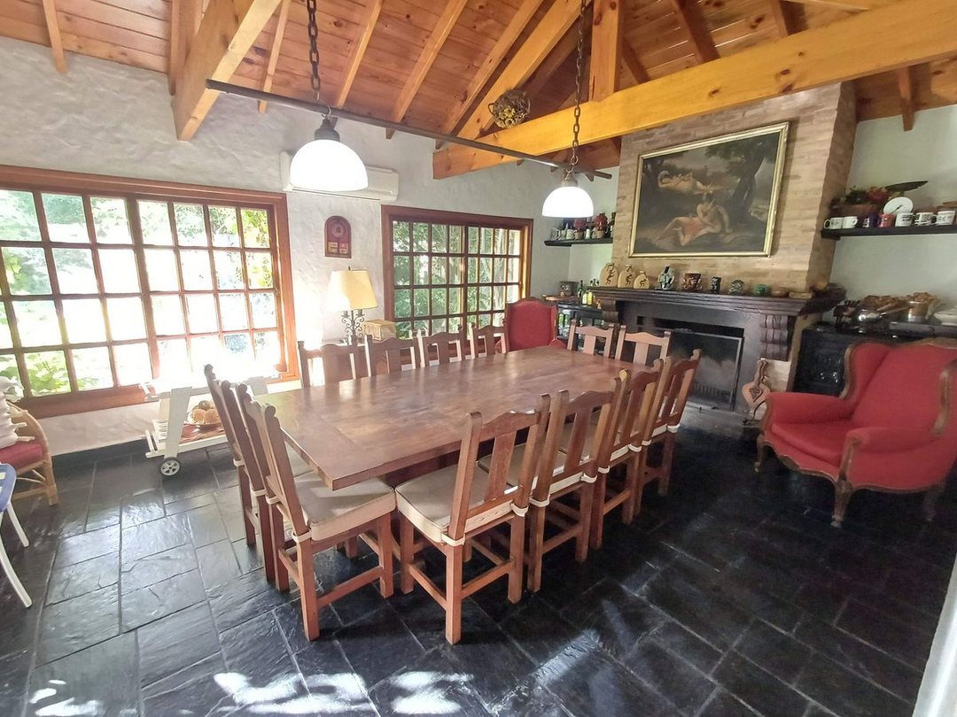 VENTA CASA QUINTA 6 AMBIENTES QUINCHO DEL VISO