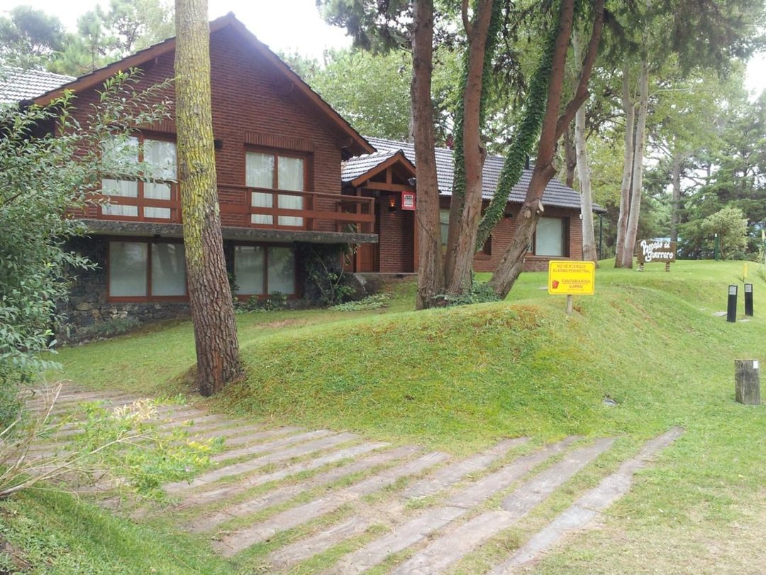 VENTA CASA EN CARILO