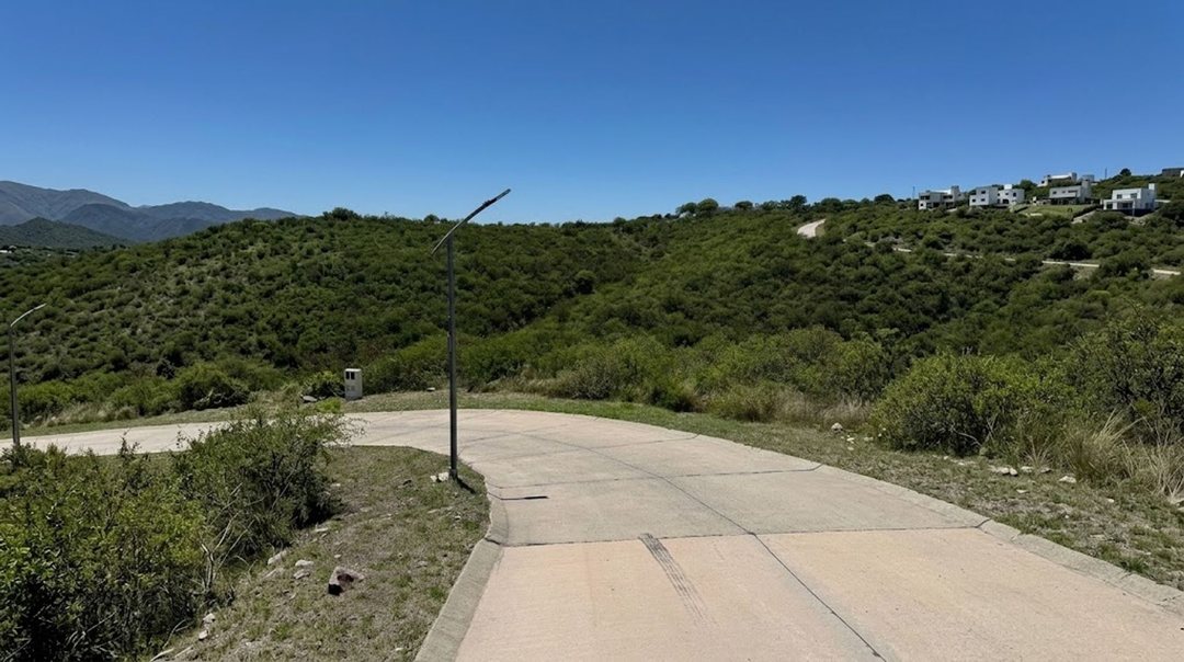 VENTA LOTE VISTAS DE LA DESEADA