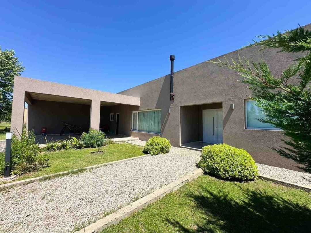 CASA EN VENTA FINCAS DE SAN VICENTE SPORTING