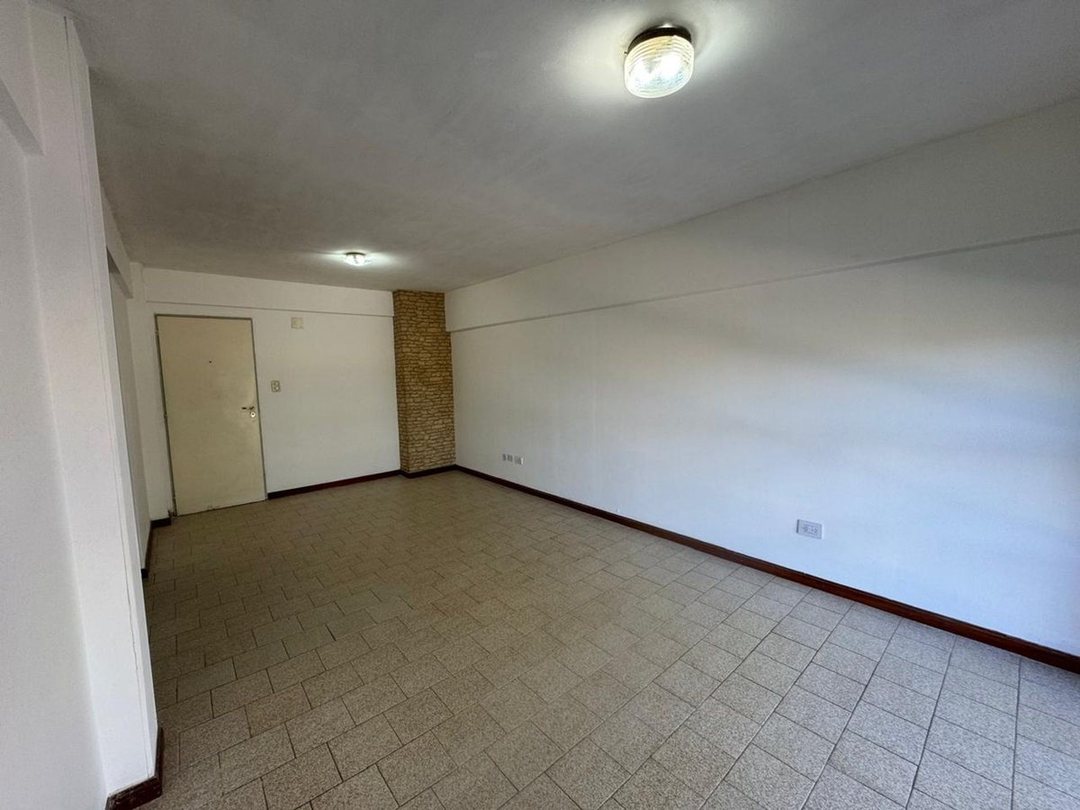 ALQUILER DEPARTAMENTO DE 3 AMBIENTES AL FRENTE