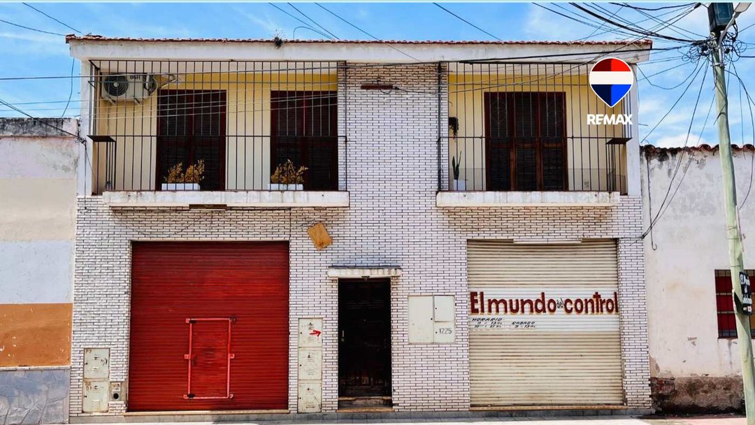 VENTA DEPTO 3 DORMITORIOS Y PATIO URQUIZA AL 1200