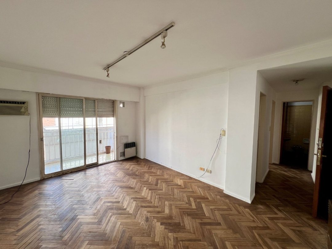 VENTA DPTO 1 DORMITORIO BALCARCE Y MENDOZA
