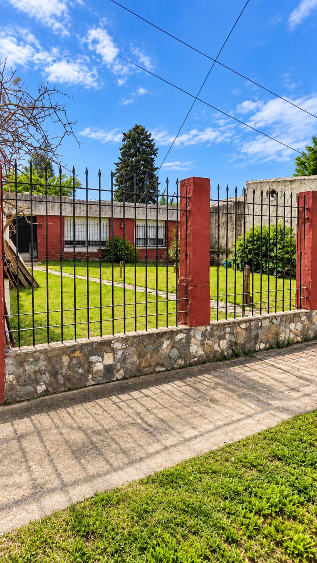 VENTA CASA 3 AMB - PASO DEL REY - LOTE 446,90 MTS2