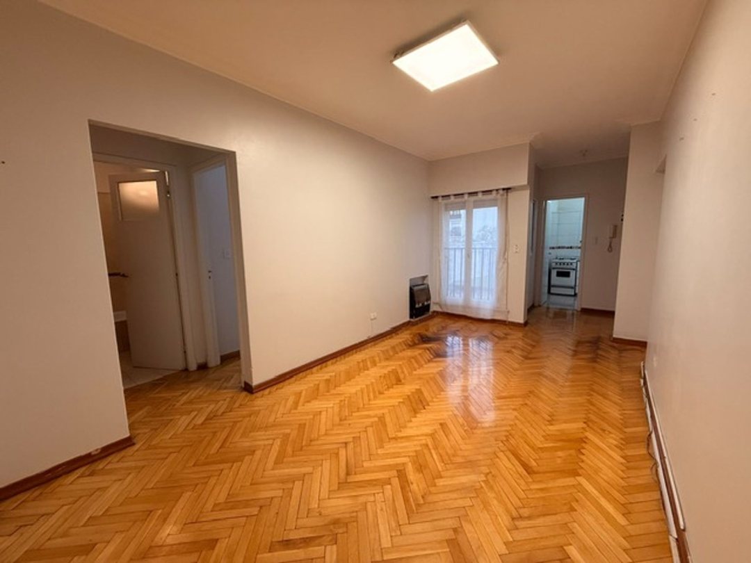 VENTA DEPTO 2 AMB BALVANERA INTERNO LUMINOSO