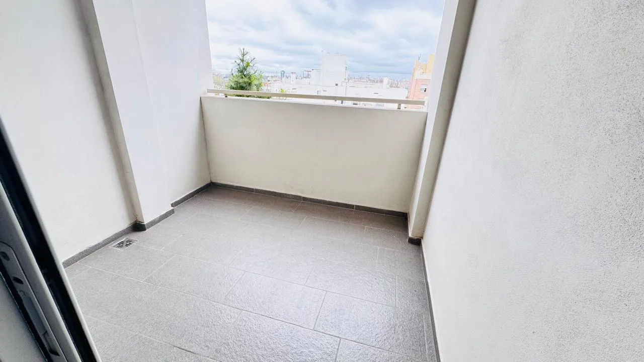 Gran Balcón!Luz Natura!EXCELENTE ZONA DE BARRIO COFICO