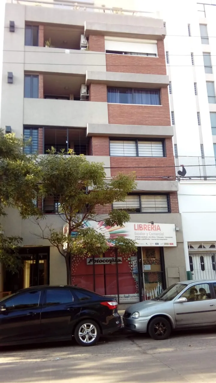 GRAL PAZ 1 DORM COC SEP. TERRAZA C/ASADOR $ 600 MIL