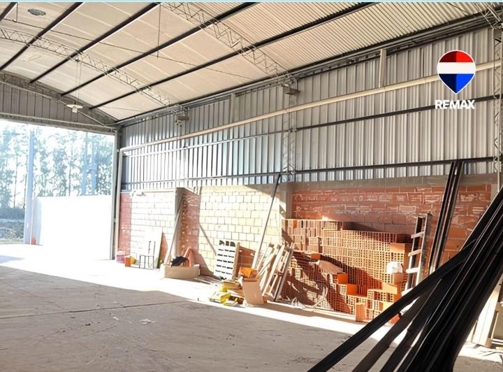 Bodega-Galpón · 270m²