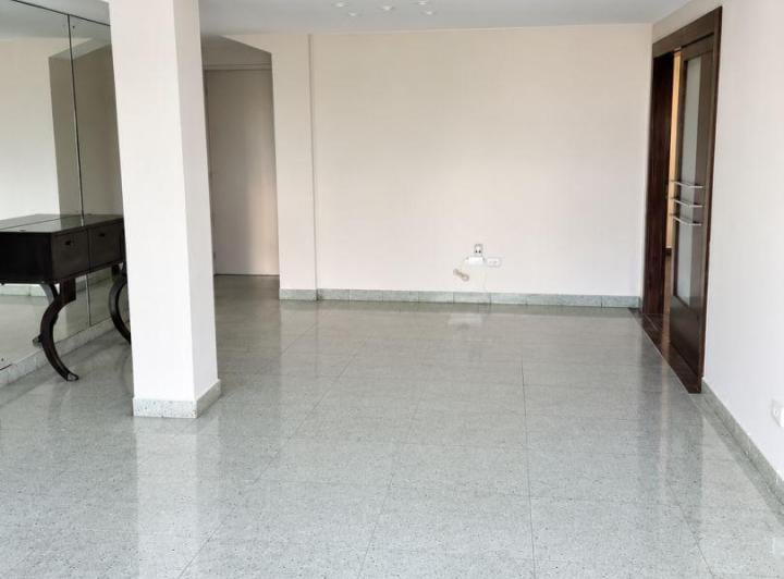 Departamento · 85m² · 6 Ambientes