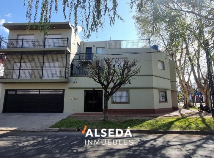 Departamento · 72m² · 3 Dormitorios