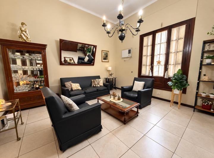 Casa · 493m² · 9 Ambientes