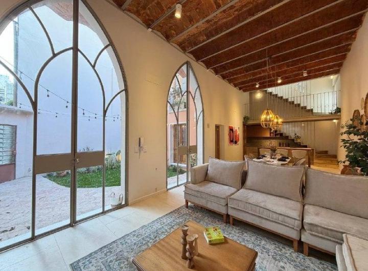 Casa · 131m² · 6 Ambientes