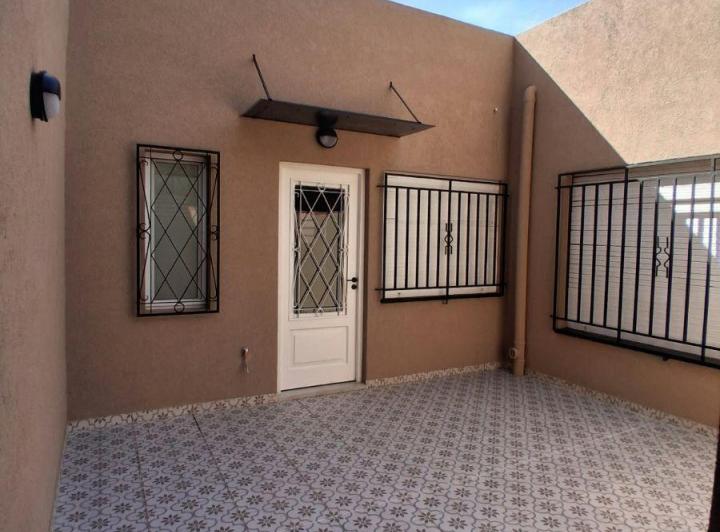 Casa · 80m² · 1 Ambiente