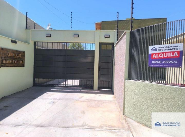 Casa · 80m² · 4 Ambientes · 1 Cochera