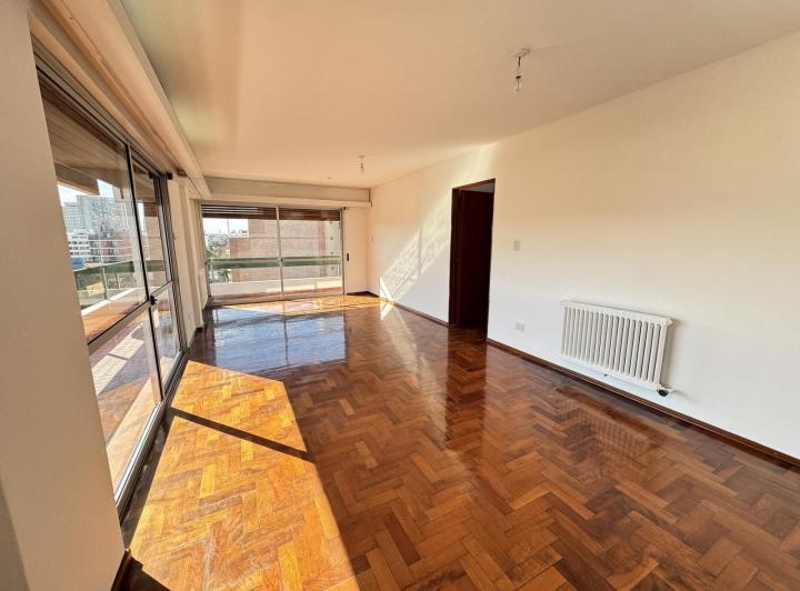 Departamento · 188m² · 4 Ambientes · 1 Cochera