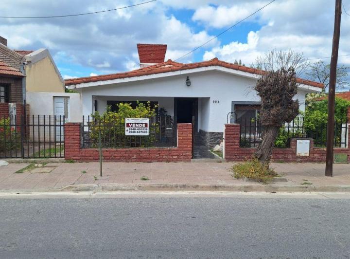 Casa · 223m² · 4 Ambientes