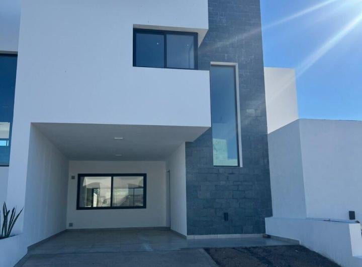 Casa · 180m² · 3 Ambientes