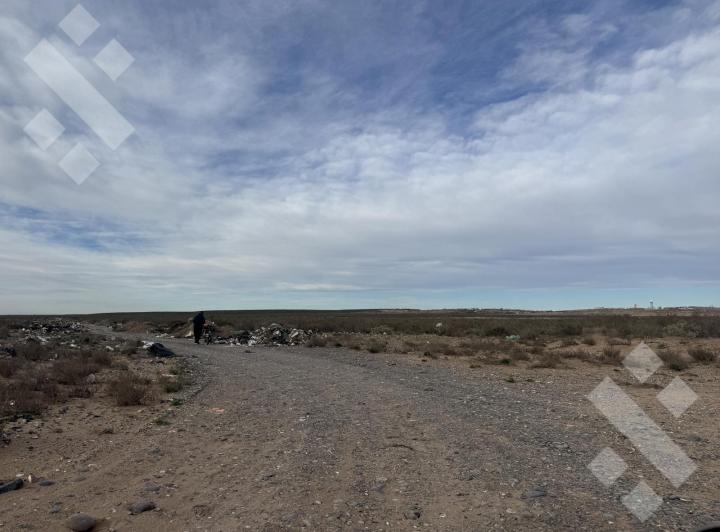Terreno · 400000m²