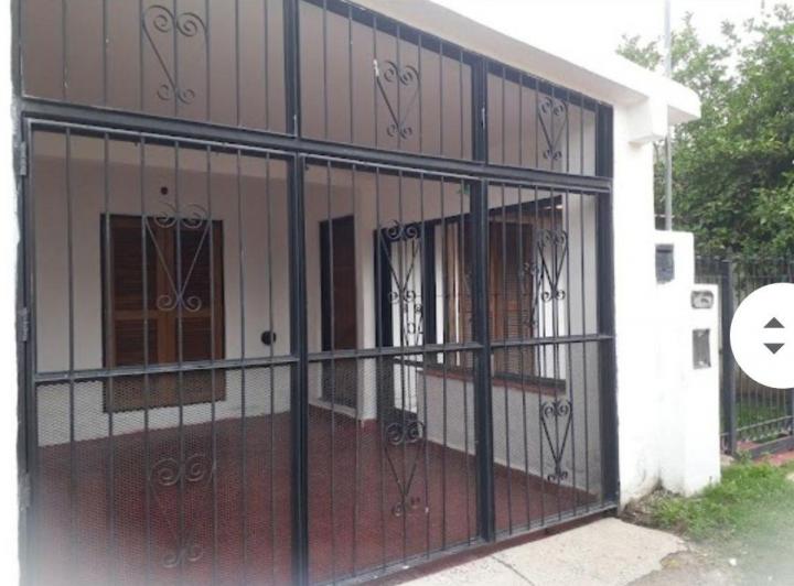 Casa · 134m² · 2 Ambientes · 1 Cochera