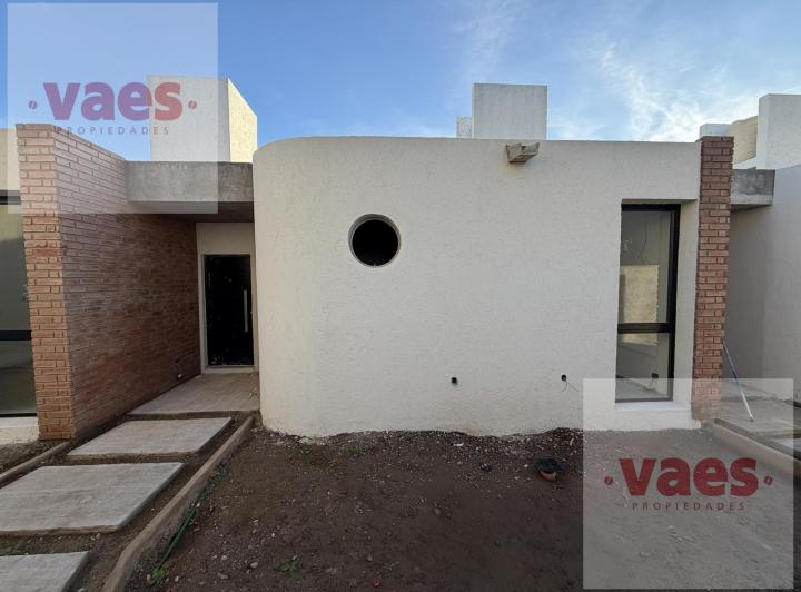 Casa · 51m² · 3 Ambientes · 1 Cochera