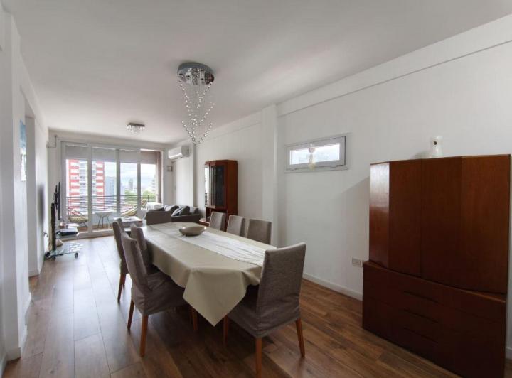 Departamento · 80m² · 3 Ambientes · 1 Cochera