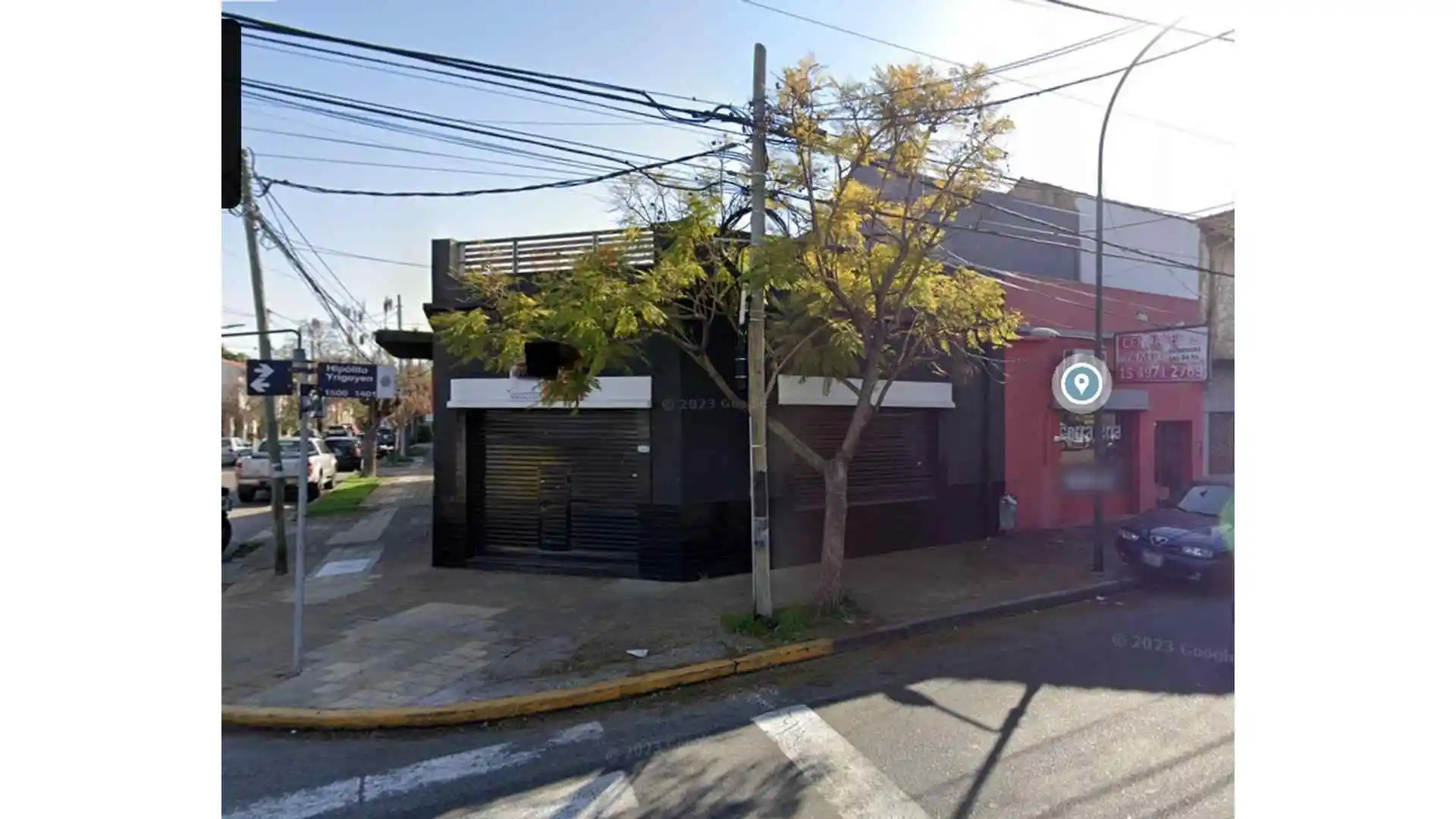 Casa con locales en venta en Martinez 3 ambientes