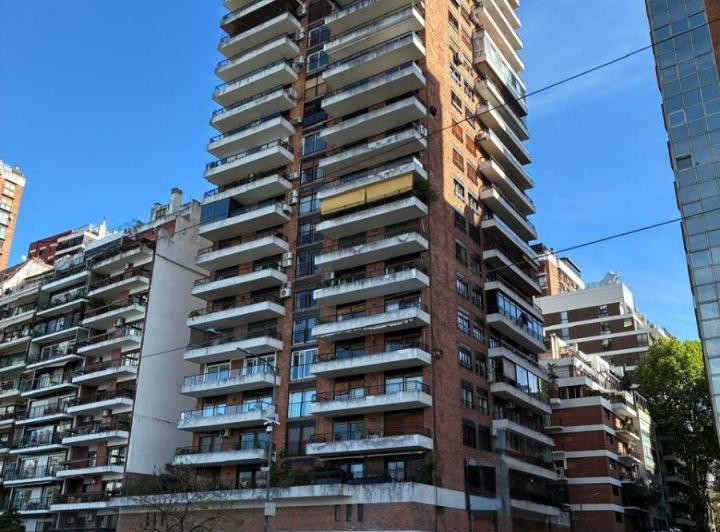 Departamento · 168m² · 6 Ambientes · 2 Cocheras