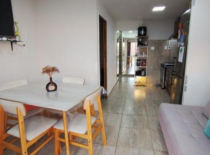 Casa · 40m² · 1 Dormitorio · 3 Cocheras