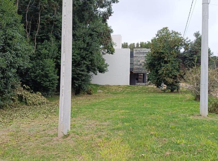 Terreno · 300m²