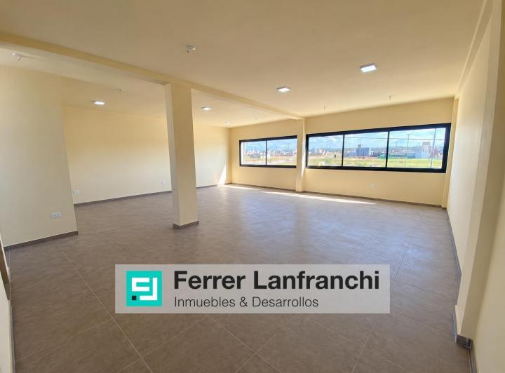 Local comercial · 135m² · 2 Ambientes