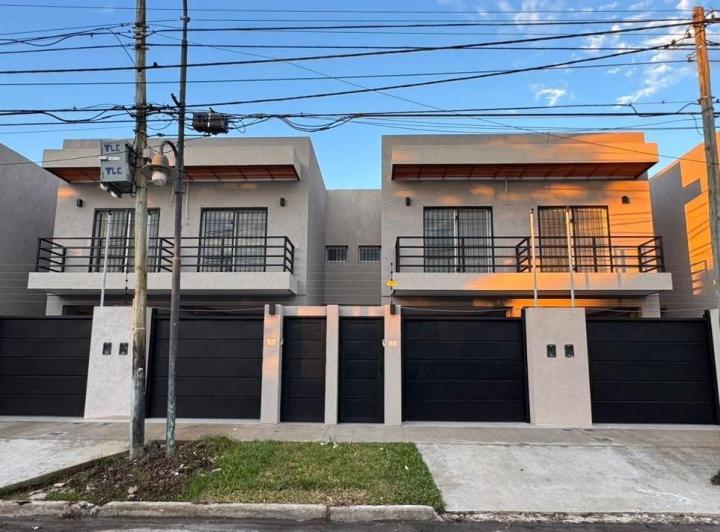 Casa · 60m² · 4 Ambientes