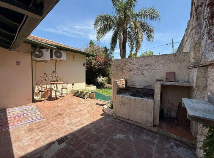 Casa · 92m² · 3 Ambientes · 2 Cocheras