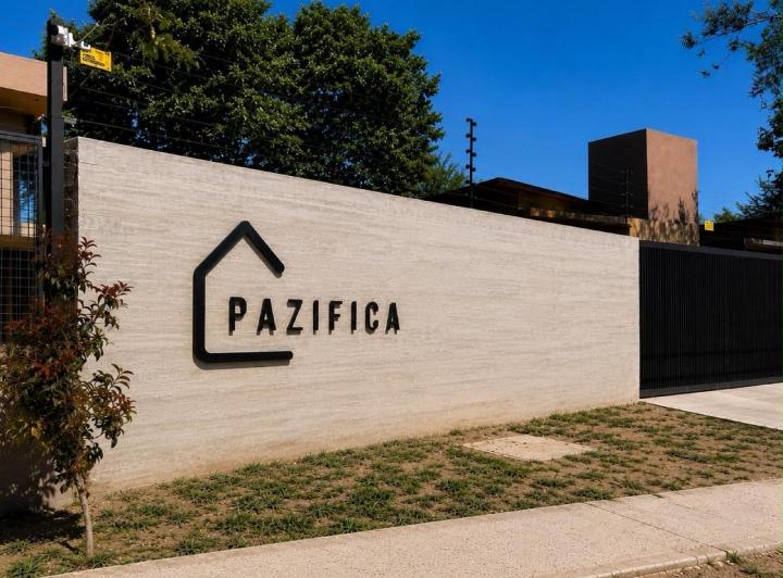 Casa · 135m² · 5 Ambientes · 2 Cocheras