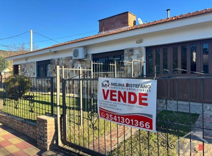 Casa · 200m² · 4 Ambientes · 1 Cochera