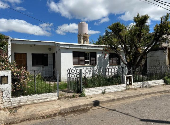 Casa · 123m² · 5 Ambientes · 2 Cocheras