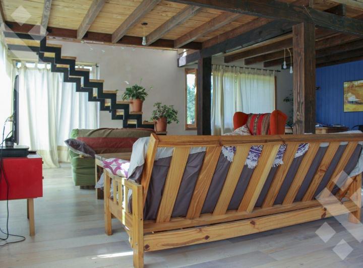 Casa · 140m² · 2 Dormitorios · 1 Cochera