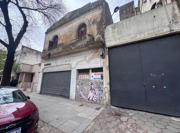 Terreno · 317m²