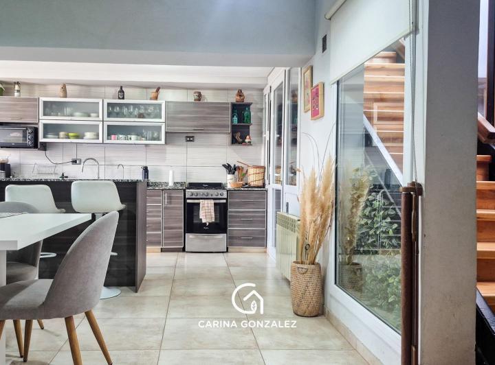 Casa · 193m² · 6 Ambientes