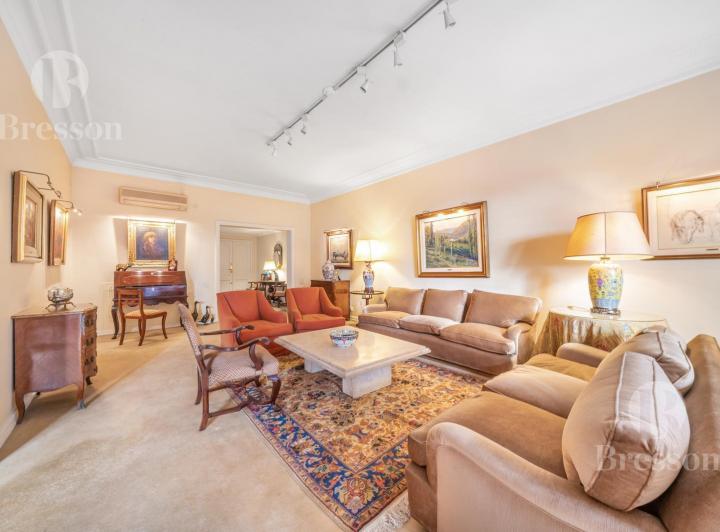Departamento · 263m² · 6 Ambientes · 1 Cochera